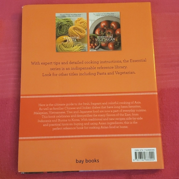 Essential Asian by bay books, 2012 ed. - Picture 2 of 4